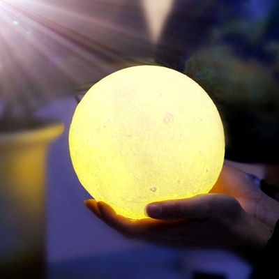 Снижаемая сенсорная дистанционная установка PLA 3D печатная лунная лампа с продолжительностью службы 10000 часов